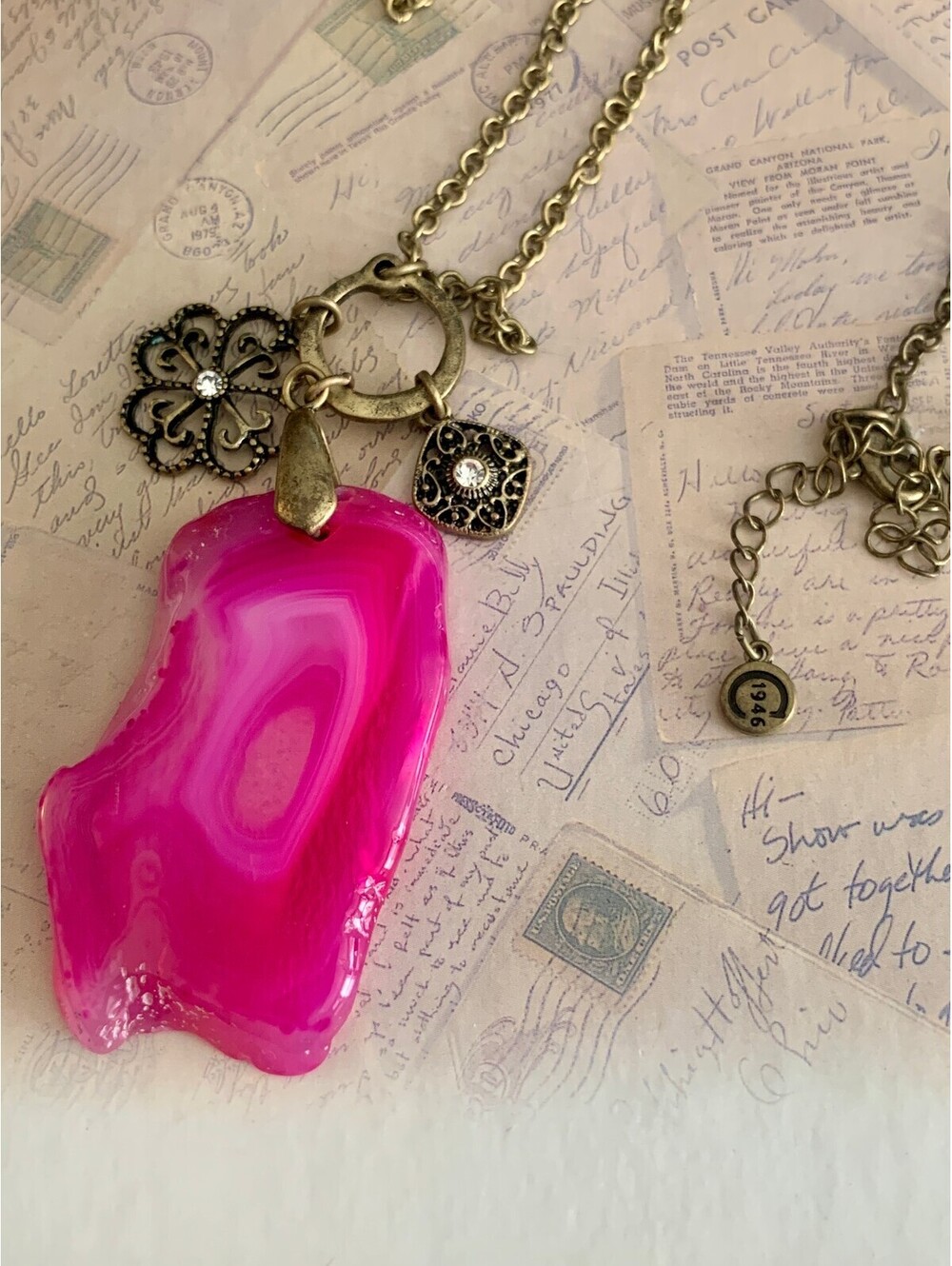 Vintage Bohemian Hot Pink Agate Slice & Rhinestone Pendant Necklace